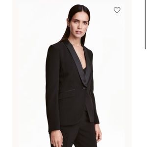 H&M Women’s Tuxedo blazer 2
